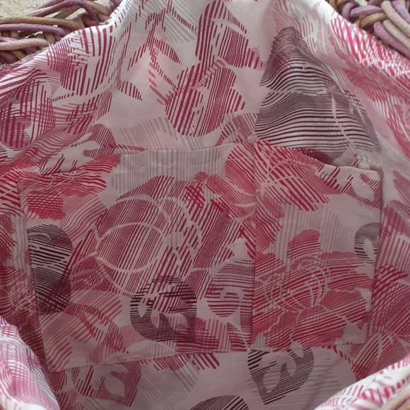 Pink Crocheted Shoulder Bag - Very Unique! - Picture 4 of 10